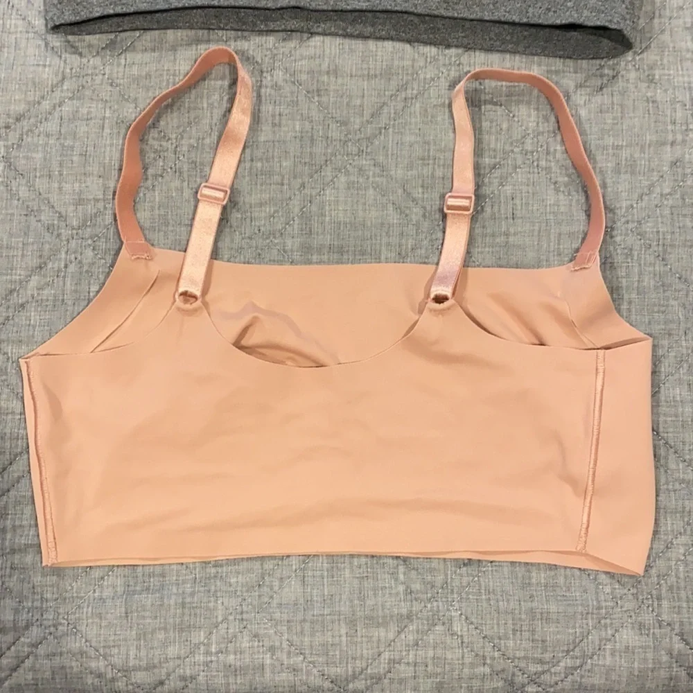 Seamless Bralette bundle EUC